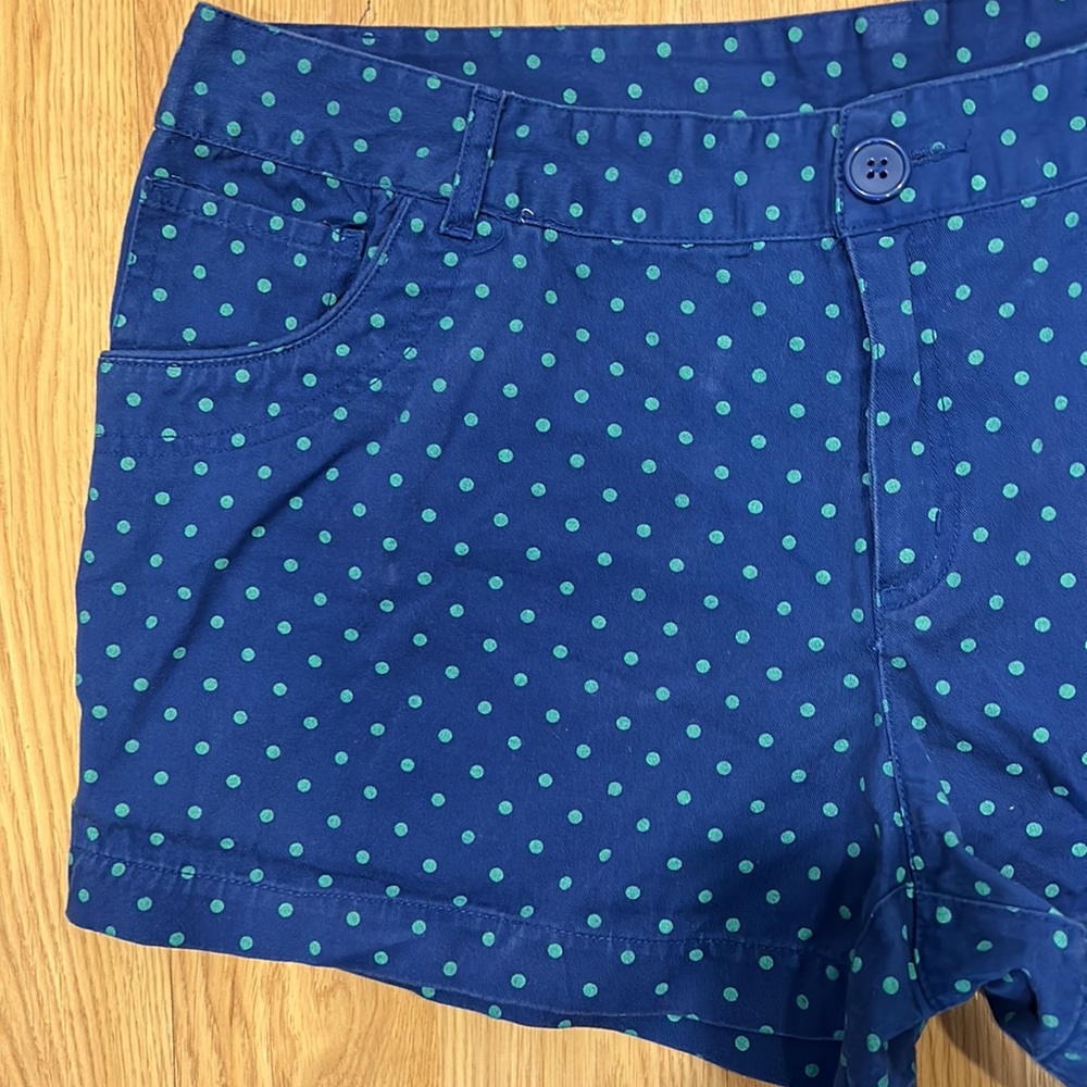 Net Ladies Shorts - Picture 3 of 9